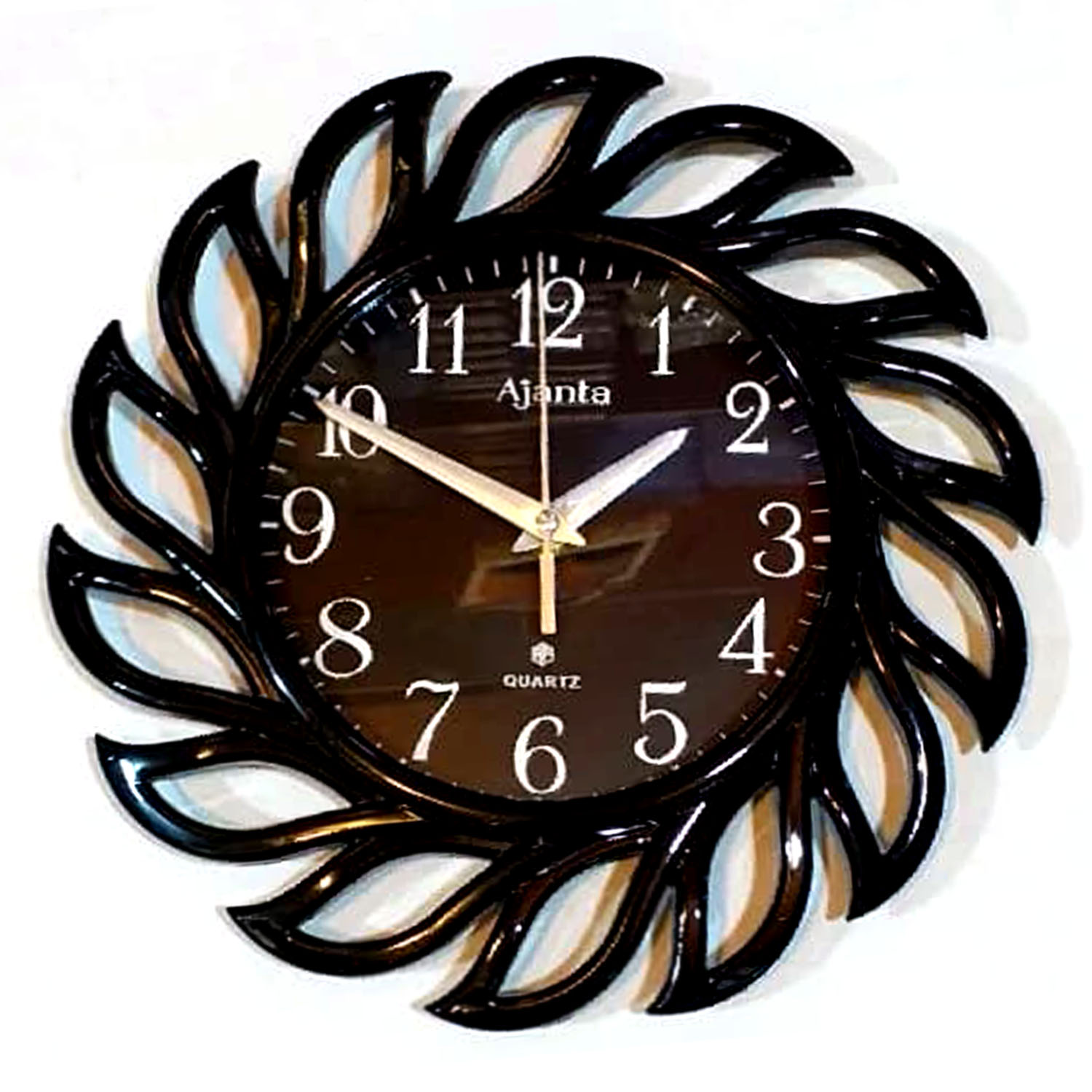 Beautiful Stylish Modern Wall Clock for Bed Room & Living Room Wall Deco