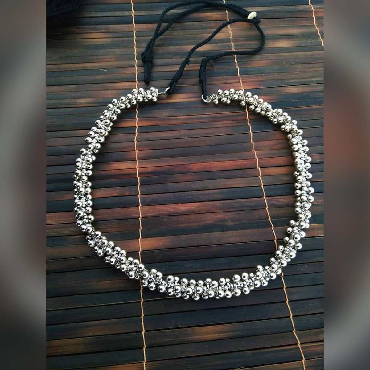 Fashionable Silver Jhuluri Adjustable Tassel Choker Necklace