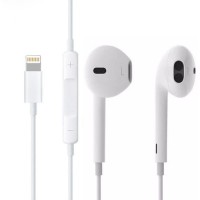Apple Earpods with lightning connector