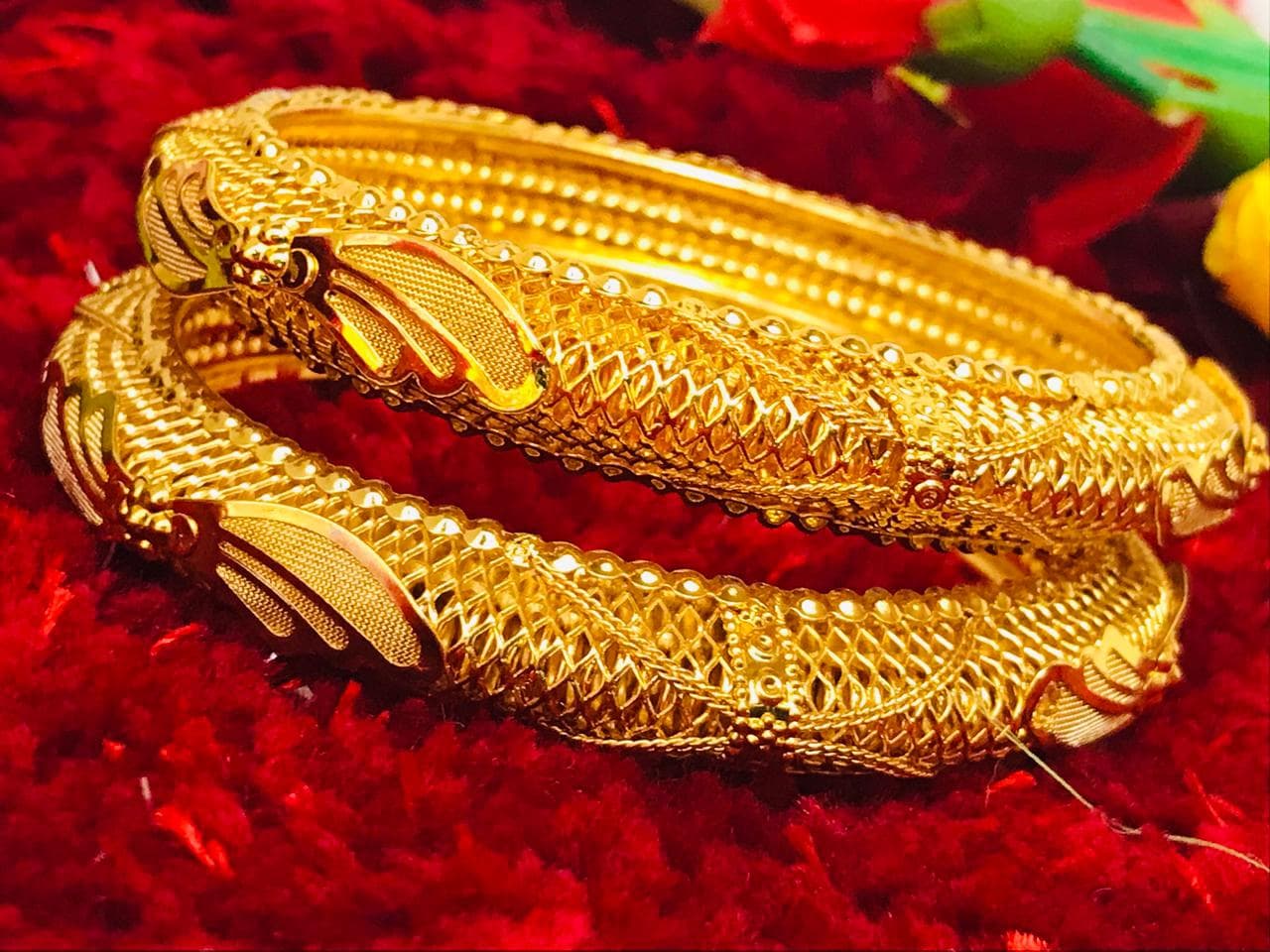 New Gold Plated Bangles churi for Women